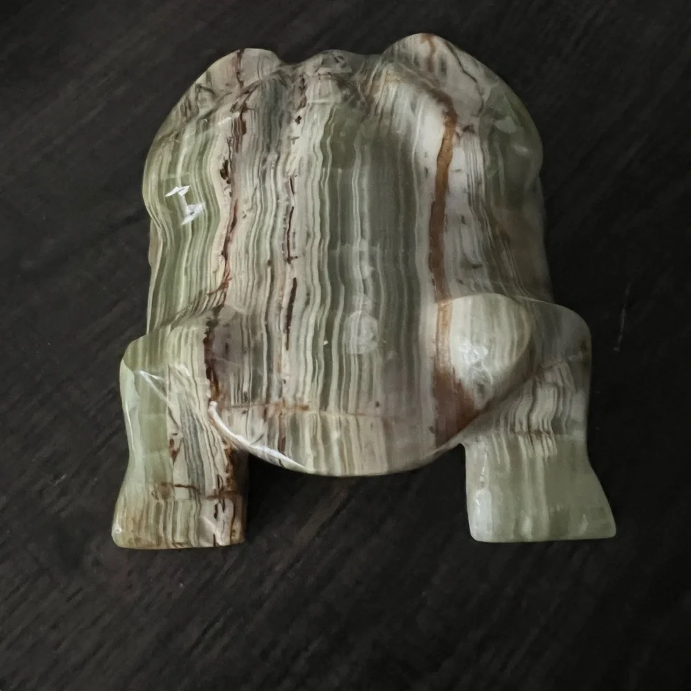 Hand-carved Onyx Frog